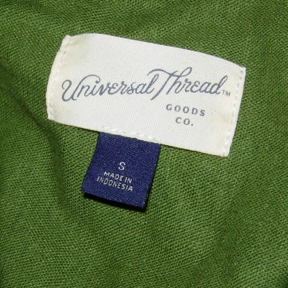 Universal Thread Olive Green Cropped Button Up Li… - image 4